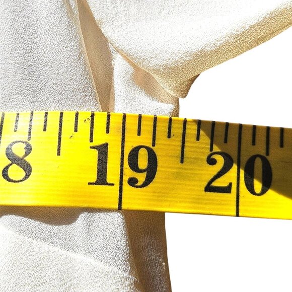 A.L.C. Women’s Ivory Silk Blouse 4 V-Neck Quiet Luxury Old Money Clean Girl - Picture 8 of 11